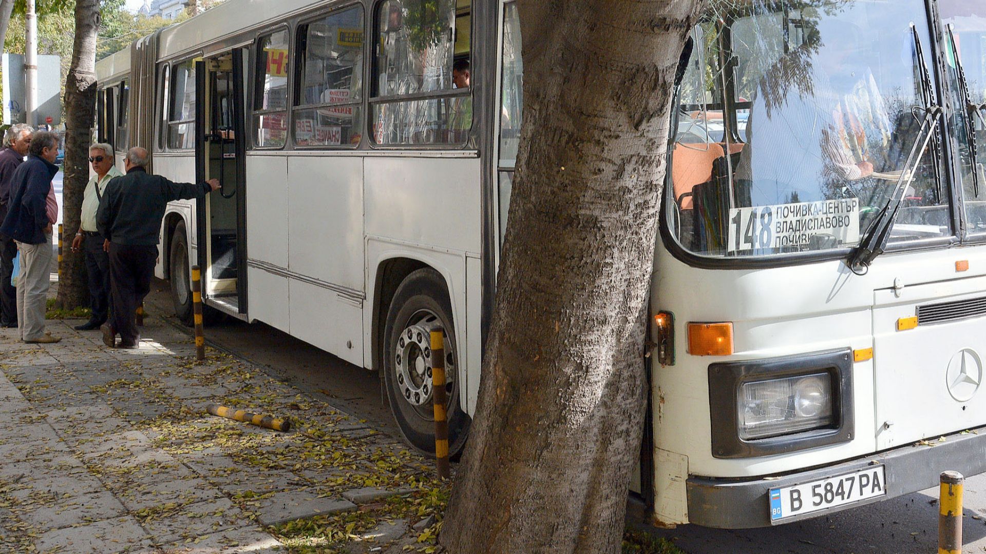 55 годишен водач на автобус от масовия градски транспорт от Каварна