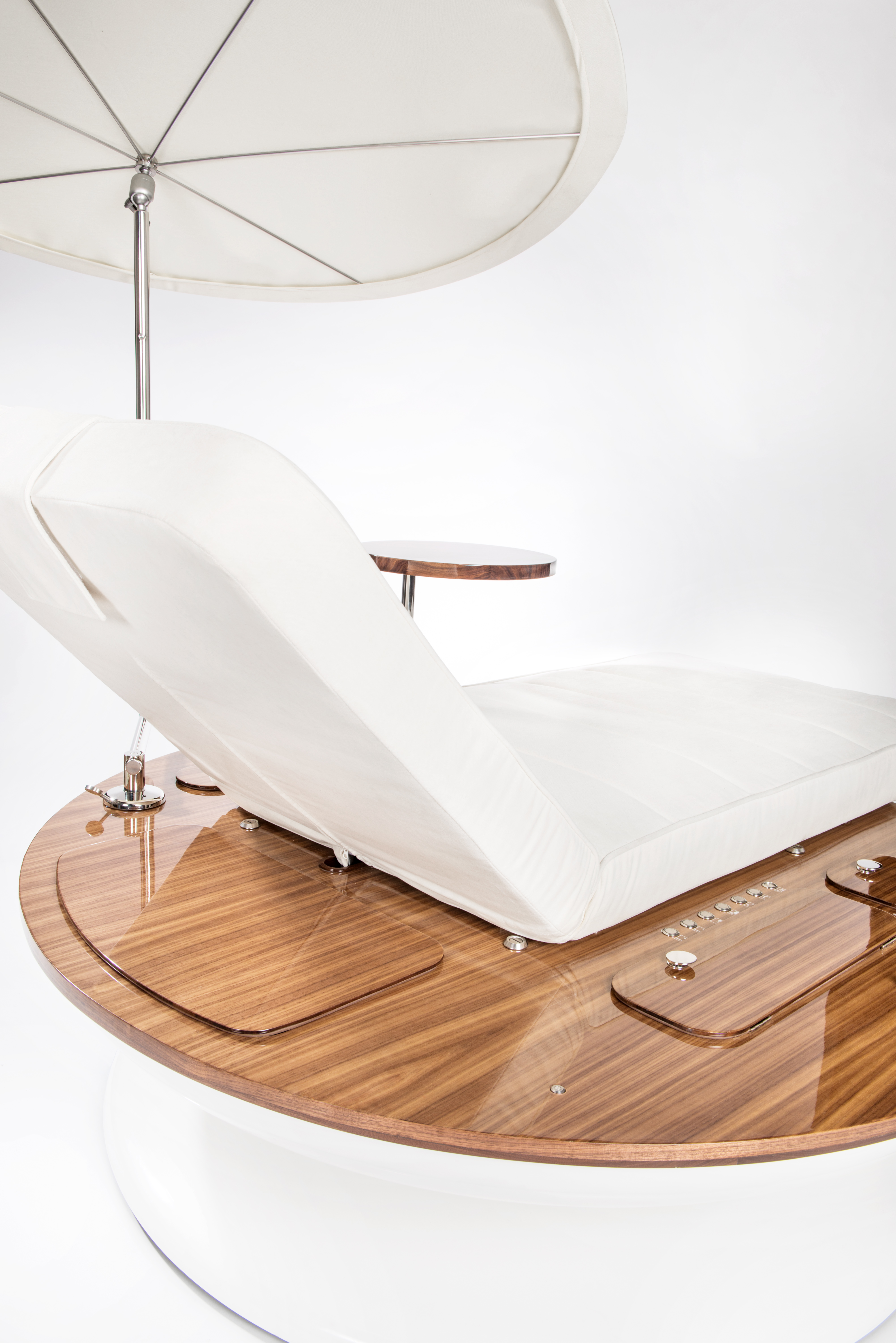 Умният шезлонг Remmus