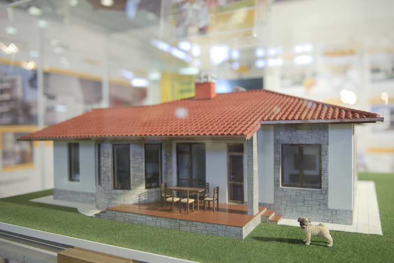 От днес до 20 октомври Националния дворец на културата се