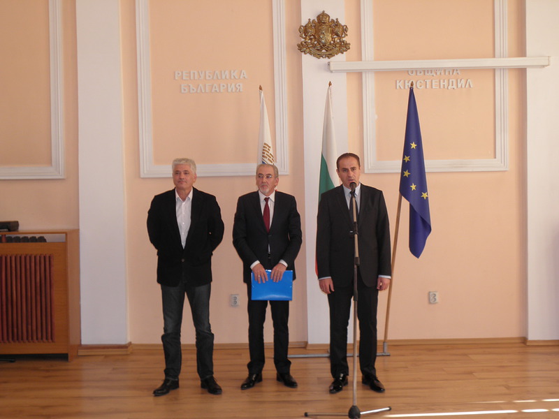 Лидерът на ДПС се отзова на поканата на кметовете на Дупница и Кюстендил - Методи Чимев и Петър Паунов