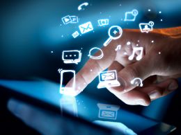 Унгарците скочиха срещу интернет данъка