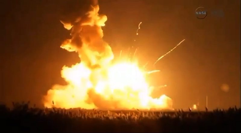 Ракета носител се взриви след старта си от космодрум в САЩ