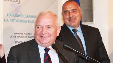 Жозеф Дол и Радан Кънев в спор за ДПС и българския кабинет