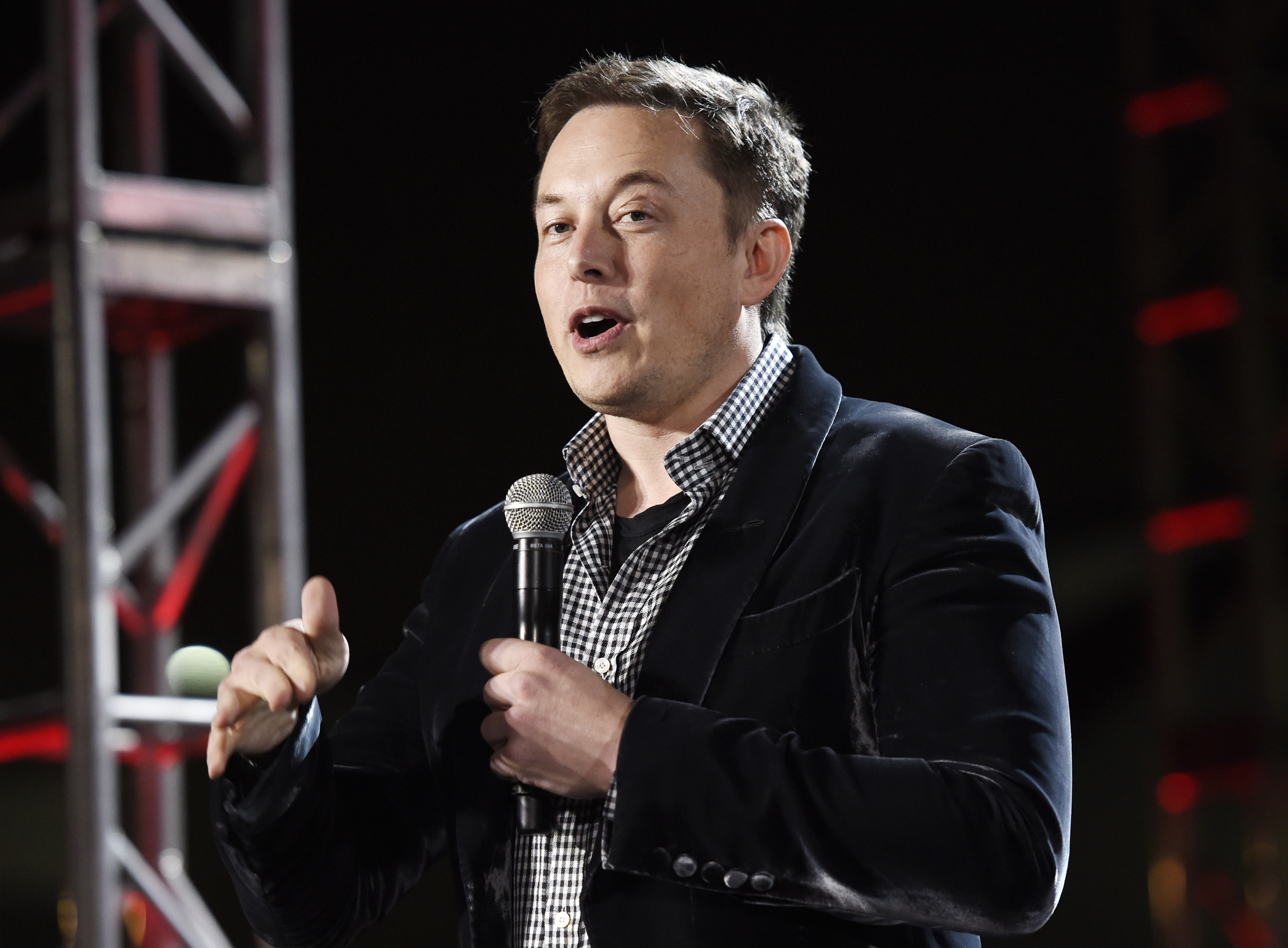 Илон Мъск е оптимист за бъдещето на Tesla Motors