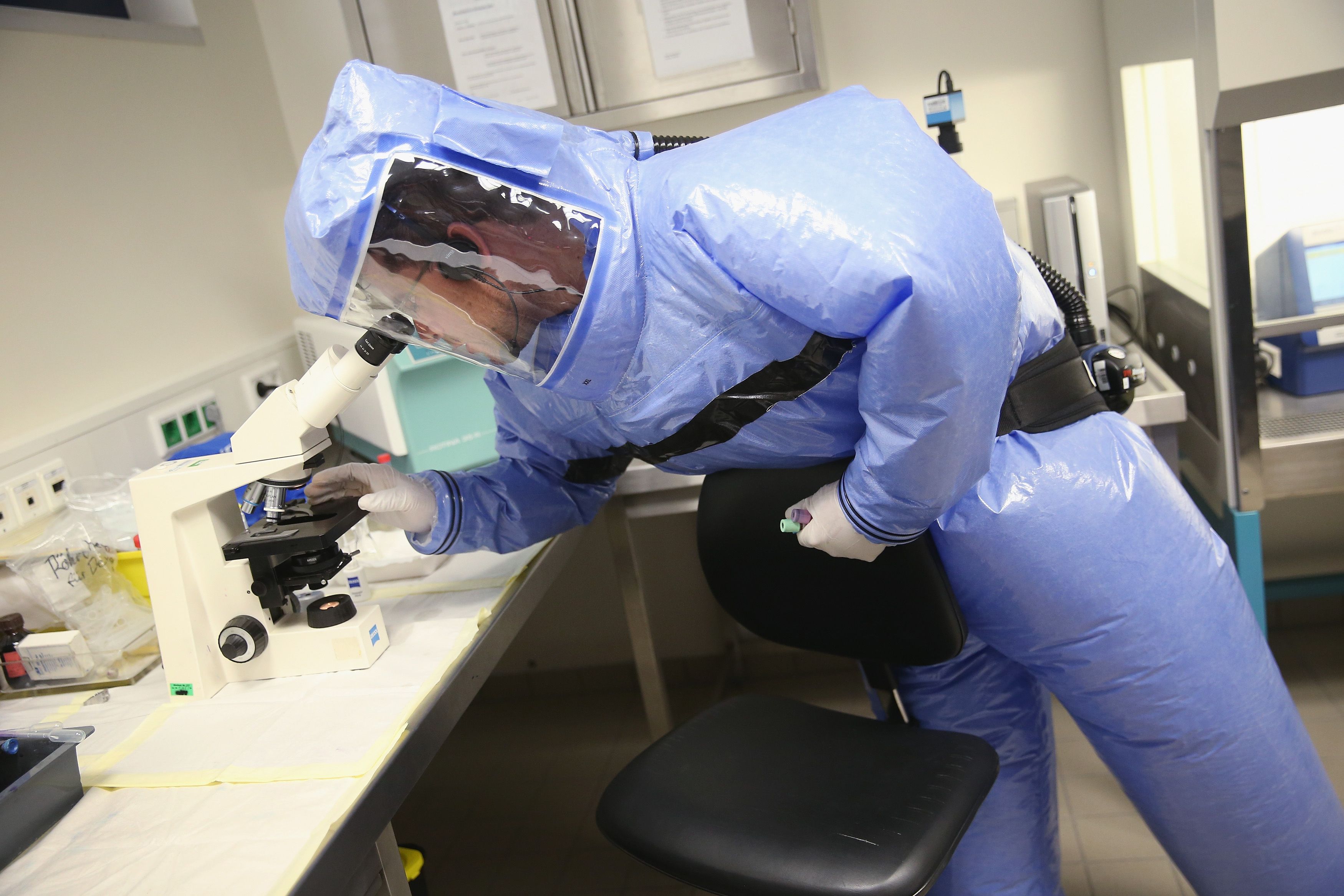 Ebola Crisis Deepens as Testing Shortages Hamper Containment