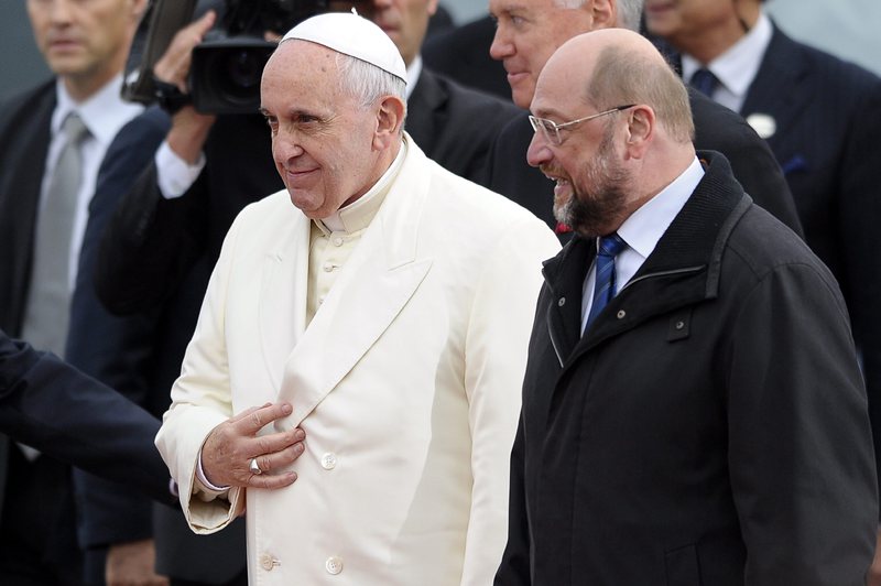 Председателят на ЕП Мартин Шулц и папа Франциск