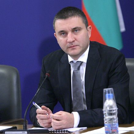 Основните приоритети са свързани с връщането на финансовата стабилност, каза Горанов