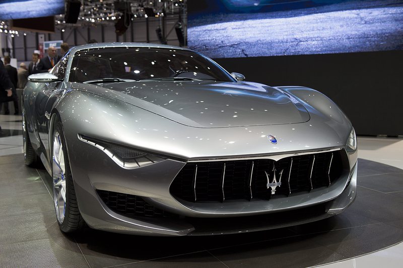 Maserati временно спира производството на автомобили