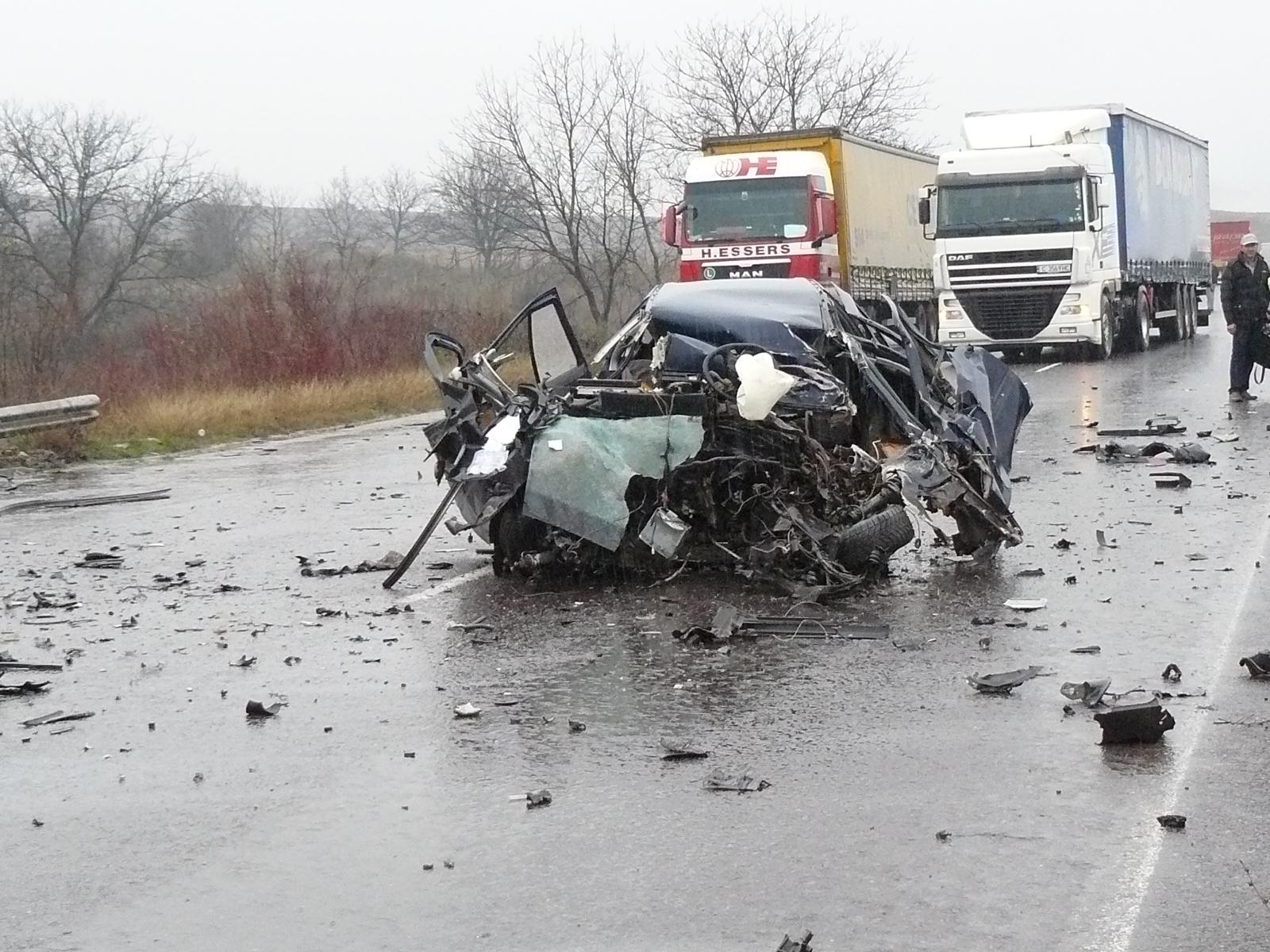 При катастрофа край Свиленград са загинали две жени