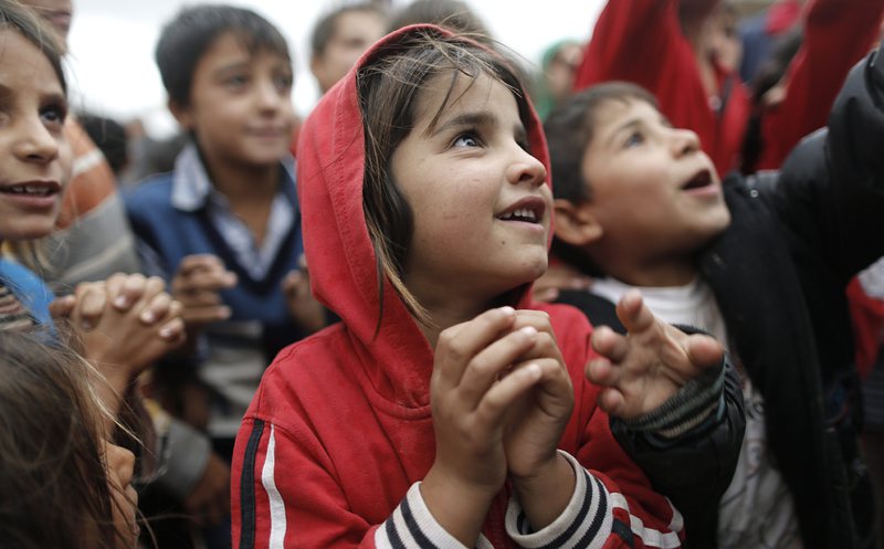 Деца на бежанци от Сирия -  всеки трети, потърсил убежище в ЕС, е от тази страна