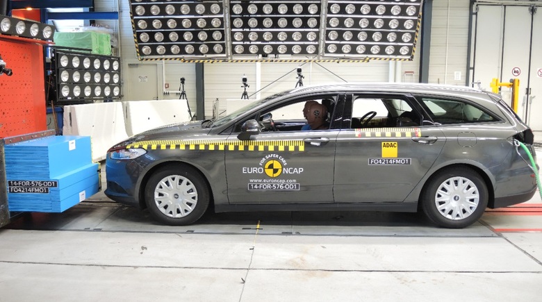 Ford Mondeo грабна 5 звезди от Euro NCAP