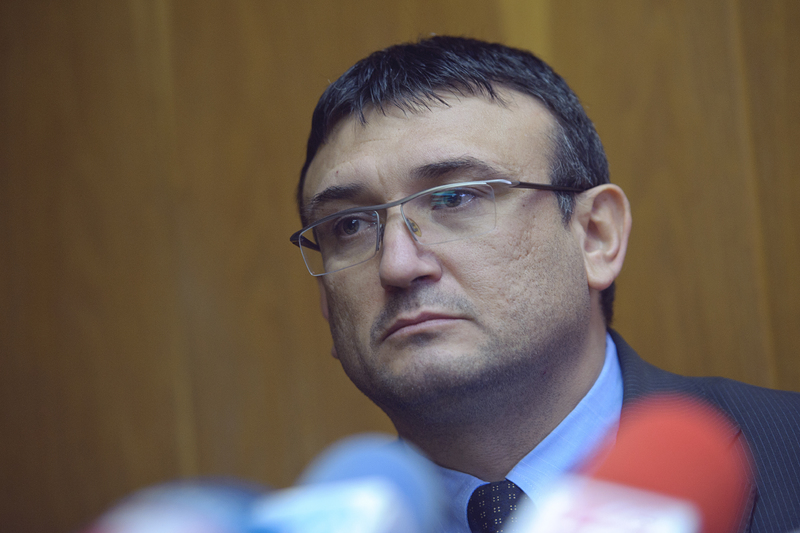 Шефът на СДВР Младен Маринов подчерта, че единият задържан е осъждан 17 пъти