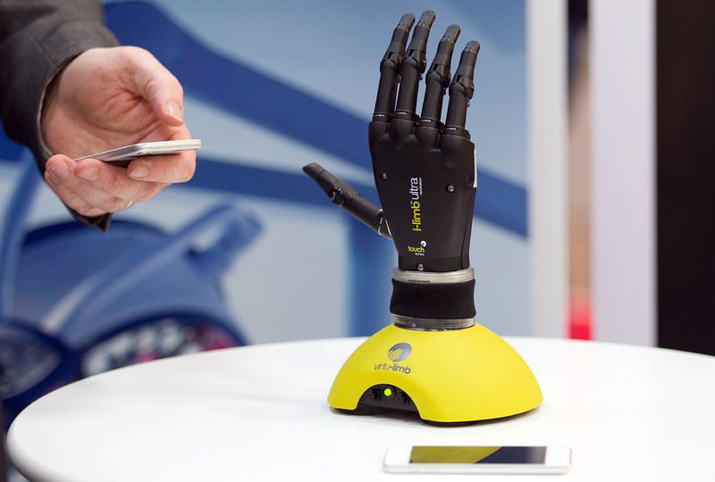 Синтетичната кожа може да се опъне около цяла протеза (сн. архив)