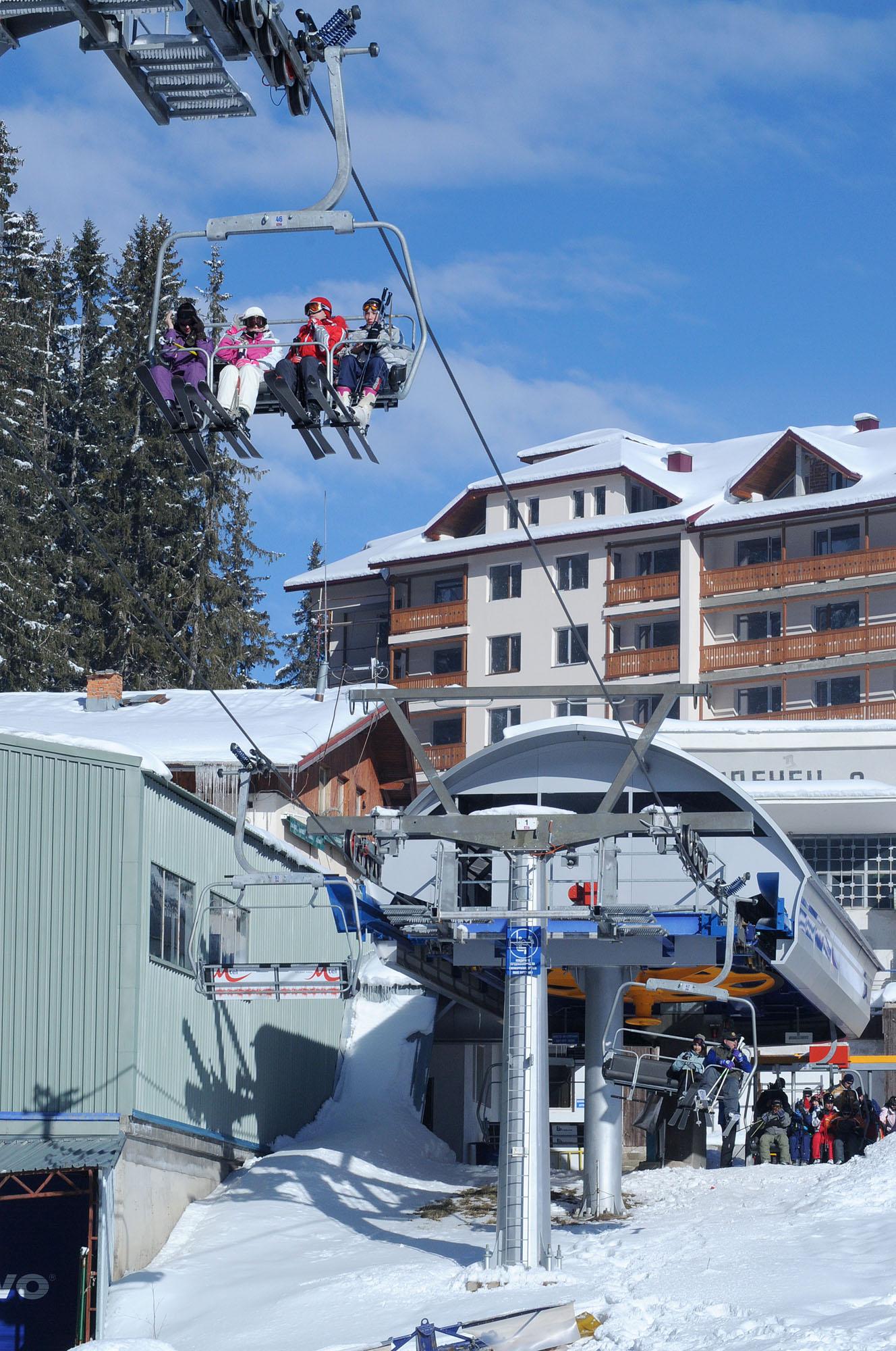 Ангелкова: Очакваме 1,2 млн. туристи за зимния сезон