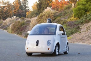 Google тества кола без шофьор по Коледа, надява се догодина да излезе на пътя