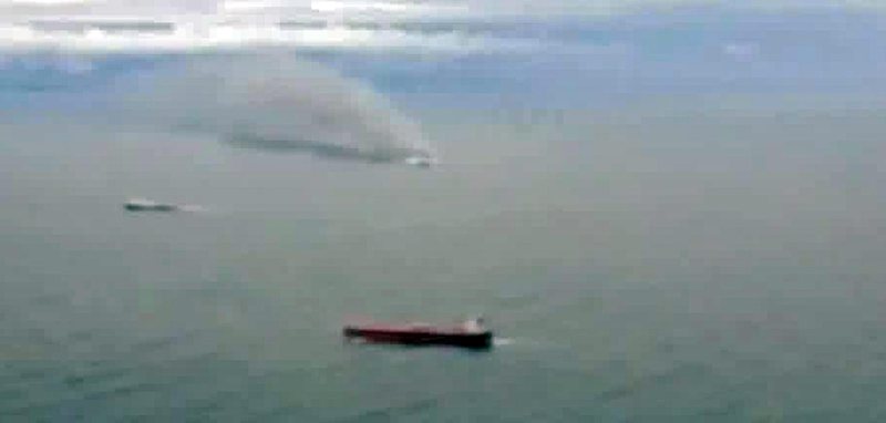 Пожар е избухнал на борда на ферибот край бреговете на Гърция