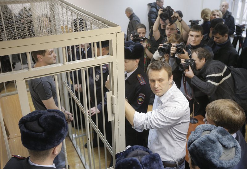 Алексей Навални призова привържениците си да излязат да протестират