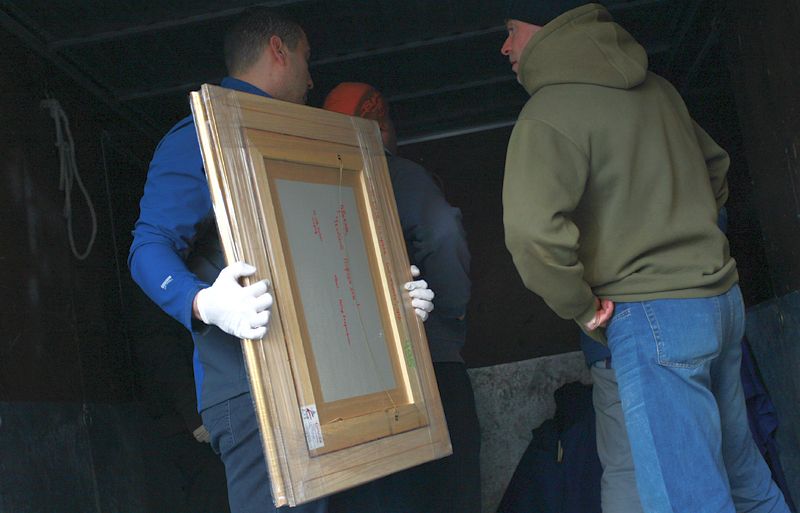 Още 29 картини от КТБ бяха предадени на НИМ