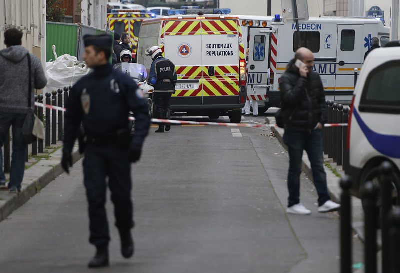 Въоръжени мъже убиха 12 души и раниха 20 при нападение в редакцията на сп. ”Шарли ебдо”