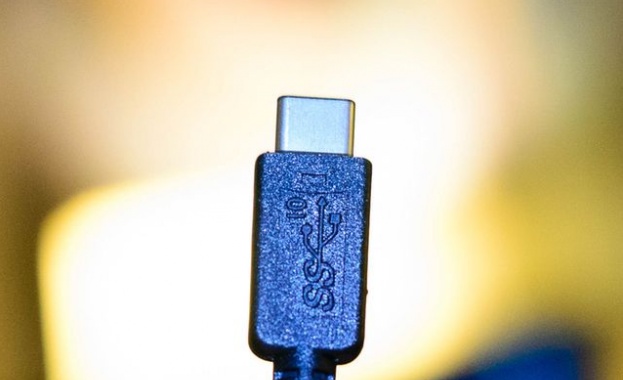 CES 2015: симетричното USB е най-сетне тук