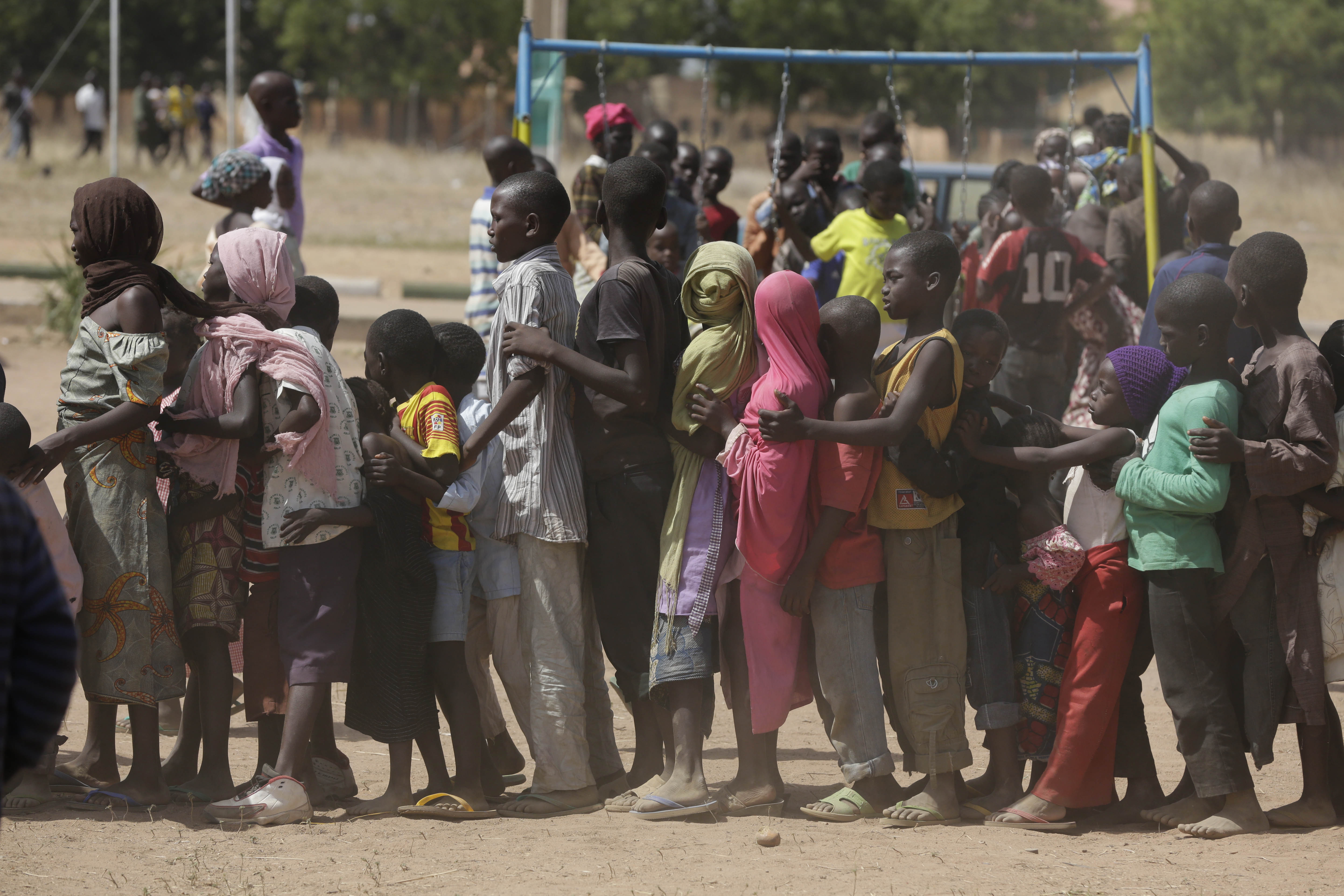 Франция ще приеме 3000 бежанци от Чад и Нигер