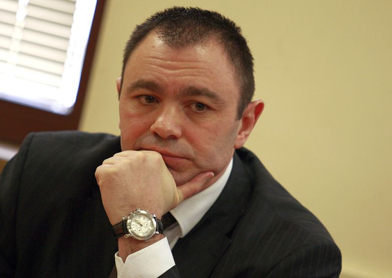Светлозар Лазаров получи 5-годишен мандат от правителството ”Орешарски”