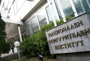 НОИ връща парите в пенсионните фондове при поискване