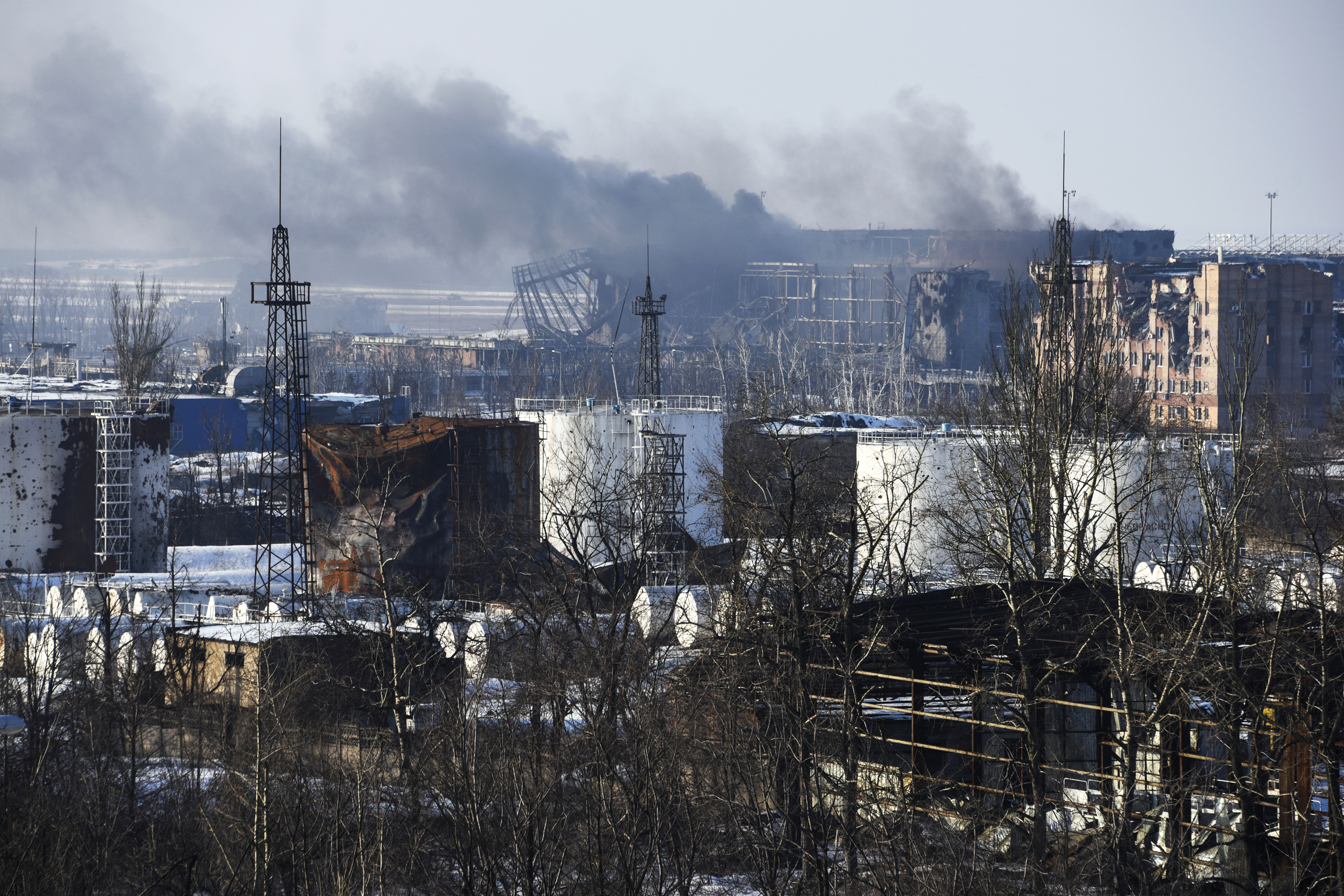 След боевете летището в Донецк било разрушено