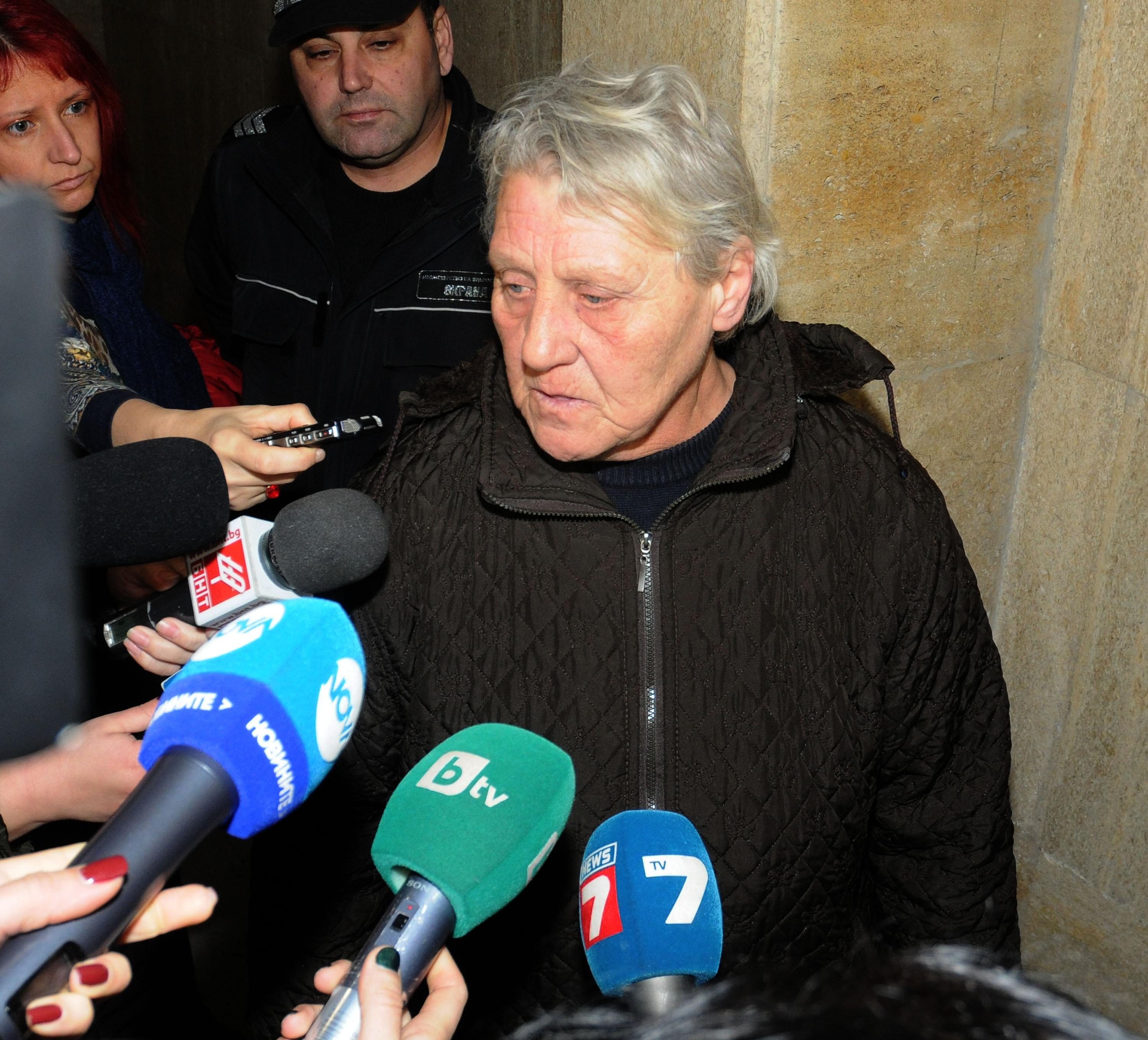 Майката на Атанаска - Светлана Димитрова показа снимка на ”убиеца” в ...