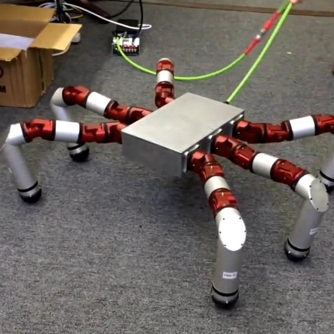 Робот може да се придвижва по всякакви терени