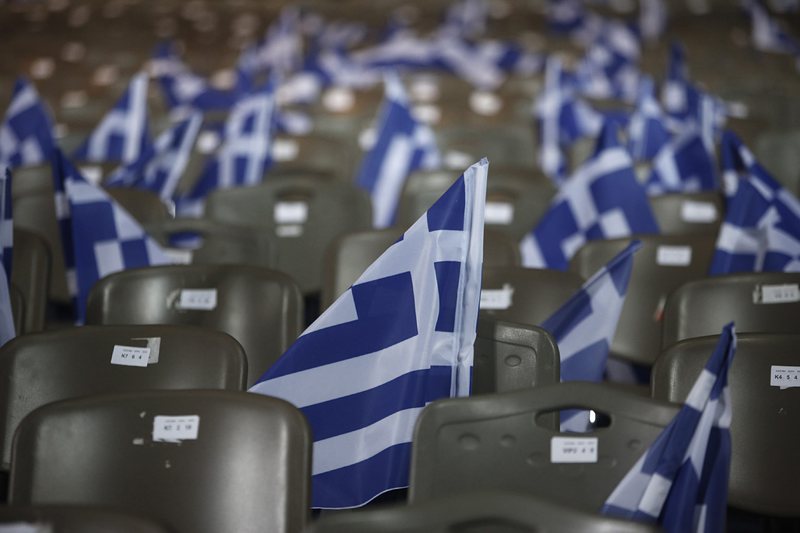 Изборите в Гърция сринаха еврото