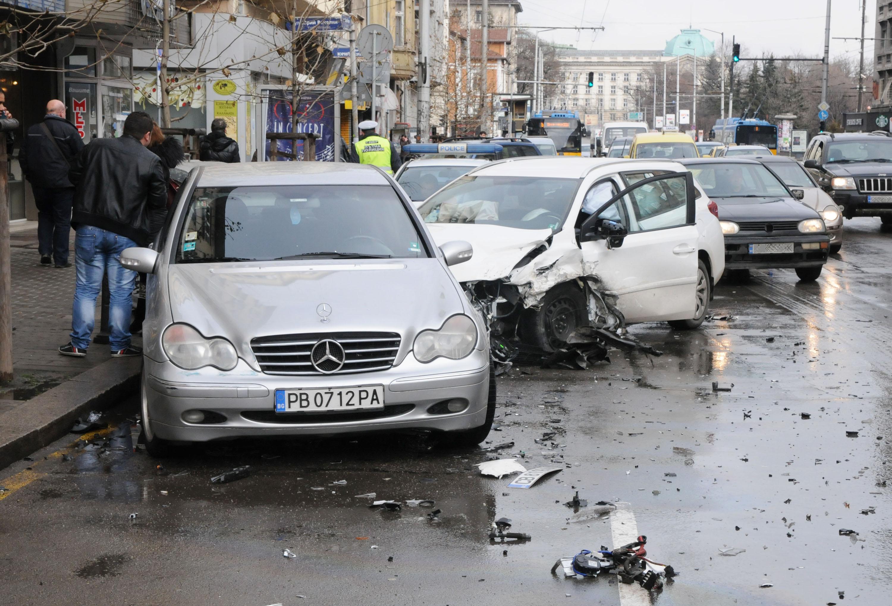 Руставели 31 автосалон тойота