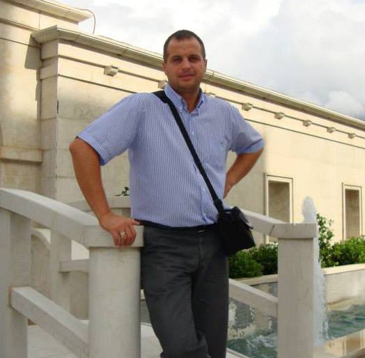 Павлин Косев управлява хотелите „Аква” във Варна и Бургас