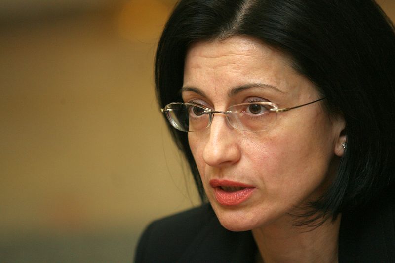 Соня Найденова и колегите й отново не виждат причина ВСС да подава оставка
