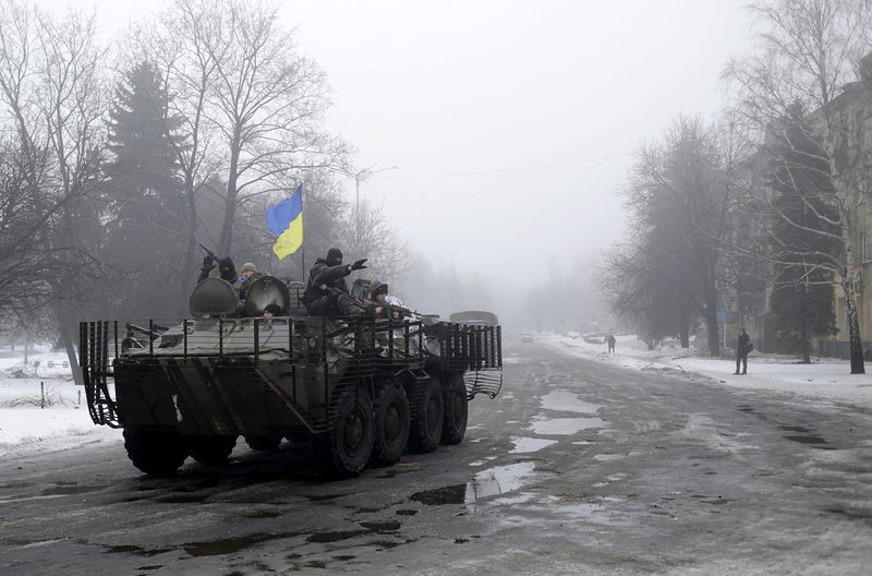 Силите на Киев искат подкрепление в Дебалцево