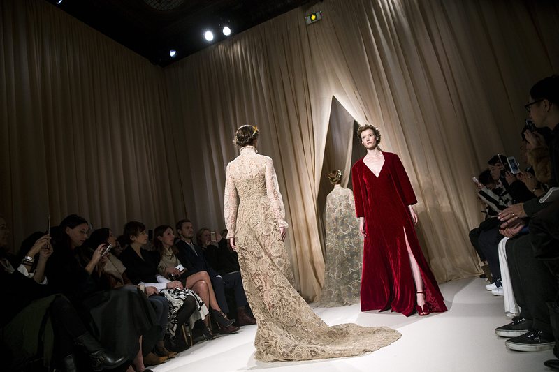 Колекция висша мода на Valentino пролет/лято 2015