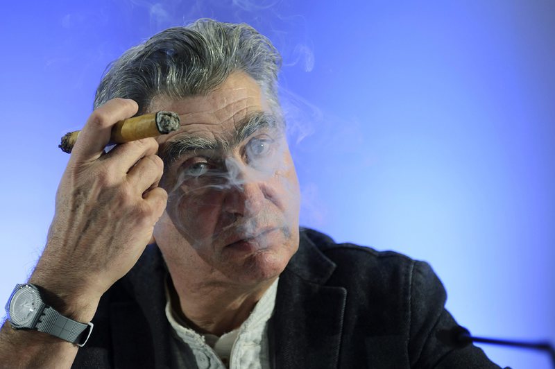 Swatch пуска умен часовник до 2-3 месеца