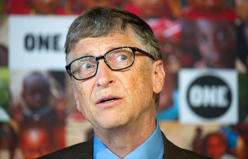 Бил Гейтс съжалява най-много, че не знае други езици, освен английски