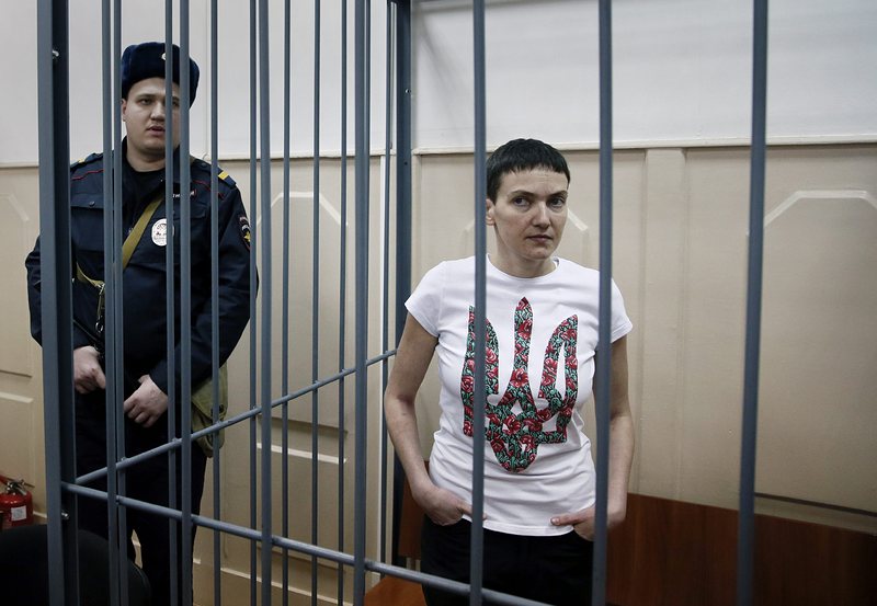 Надежда Савченко остава в руски арест поне до 16 януари