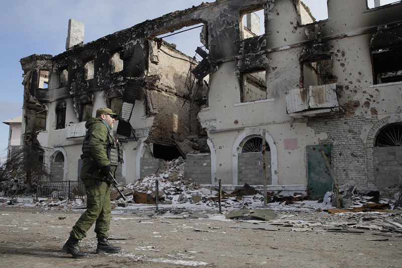 Боевете в Украйна не стихват в нарушение на примирието
