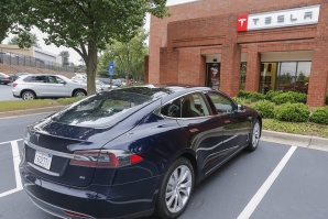 Model S на Tesla остава най-надеждният автомобил в САЩ