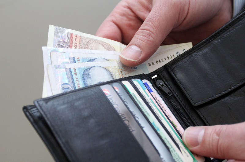 34% от хората не плащат сметките навреме