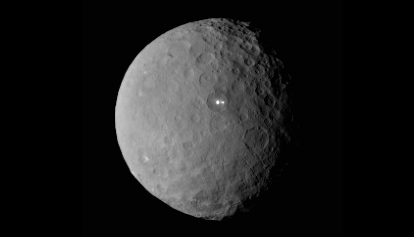 Снимките са направени на 19 февруари на разстояние 46 000 км от Церера