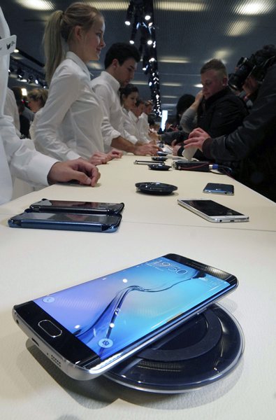 Samsung ще реновира и продава стари смартфони