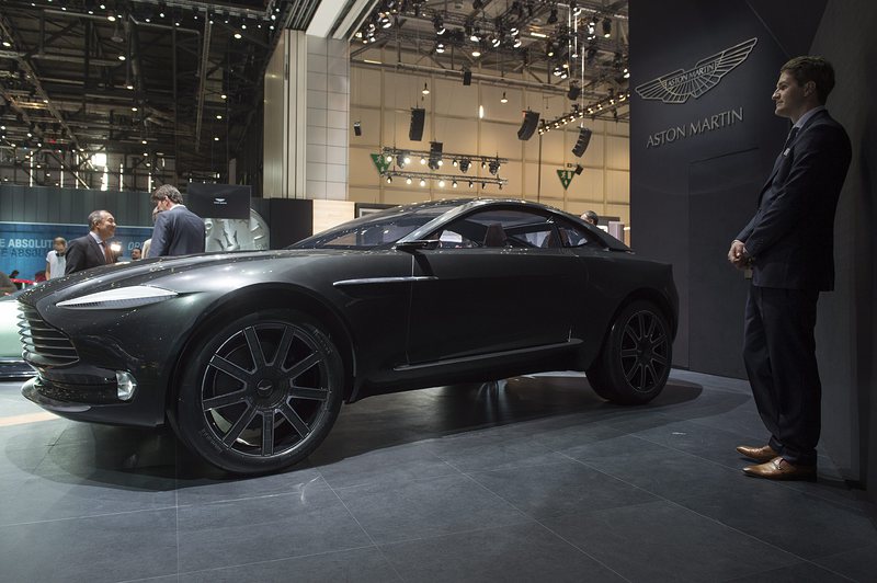 Aston Martin представи прaктично купе в Женева (снимки)