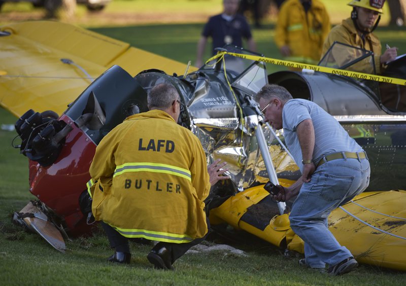 Харисън Форд пострада при катастрофа на самолета му, който лично управлява