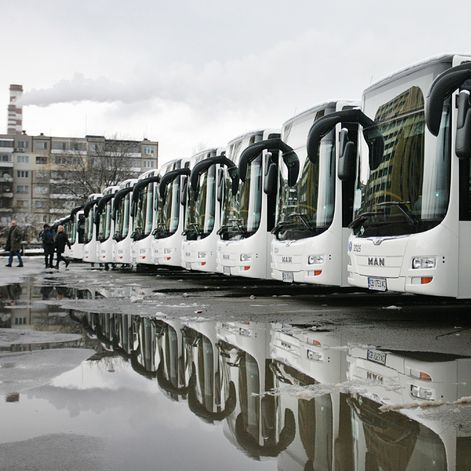 Нови автобуси МАН пускат по линия 76 (снимки)