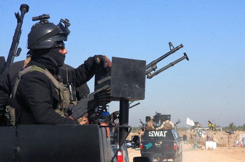 Десетки убити и ранени полицаи при атентат с танк в Ирак