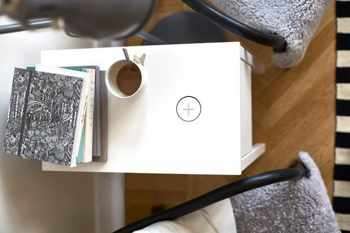 IKEA вкара безжично зареждане в мебелите