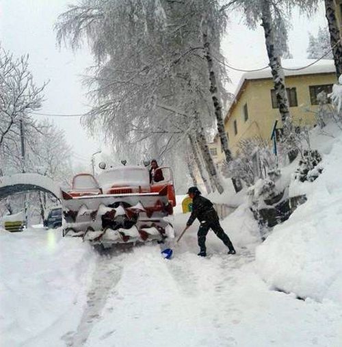 Бедствено е положението заради снега в Смолян